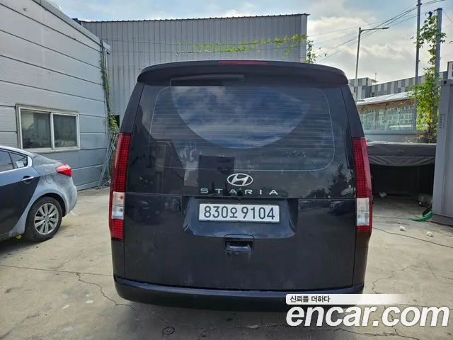 Hyundai Staria — Фото автомобиля 3