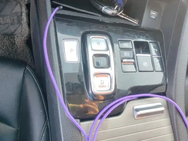 Hyundai Sonata — Фото автомобиля 16