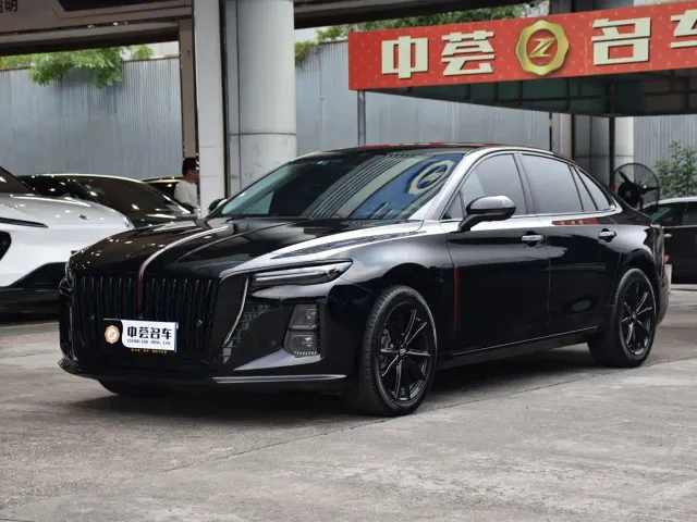Фотография автомобиля — Hongqi H5