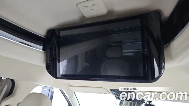 Kia Canival Новый Carnival 4 поколение Бензин 4 места Hi-Limousine — Фото автомобиля 29