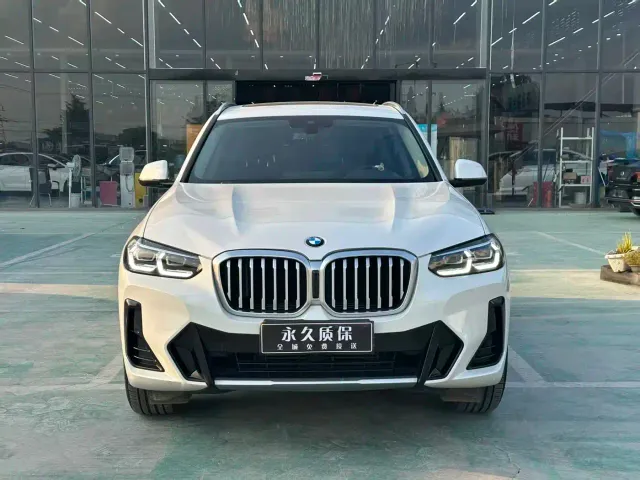 BMW X3 — Фото автомобиля 2