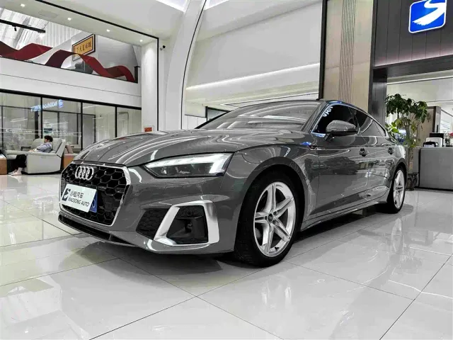 Фотография автомобиля — Audi A5