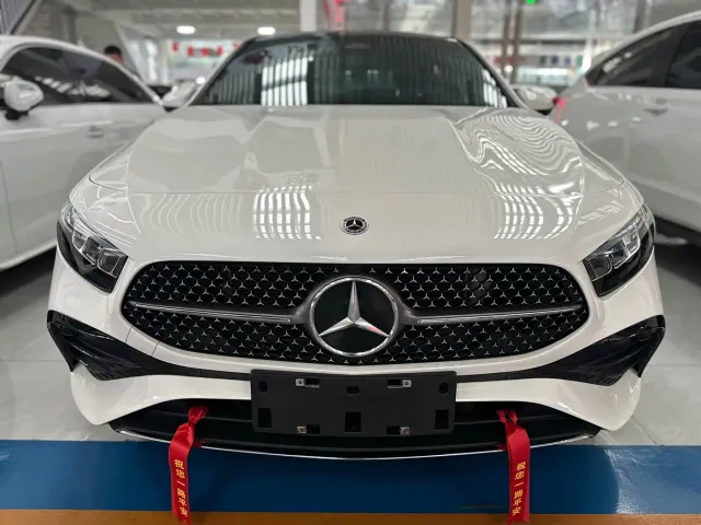 Mercedes-Benz A-Class — Фото автомобиля 2