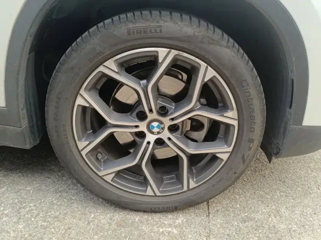 BMW X1 — Фото автомобиля 6