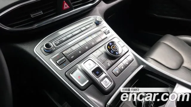 Hyundai Santafe Новый Santa Fe Бензин 2.5T 4WD — Фото автомобиля 9