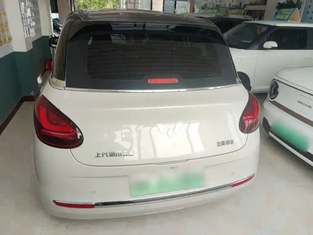 Wuling Bingo — Фото автомобиля 5