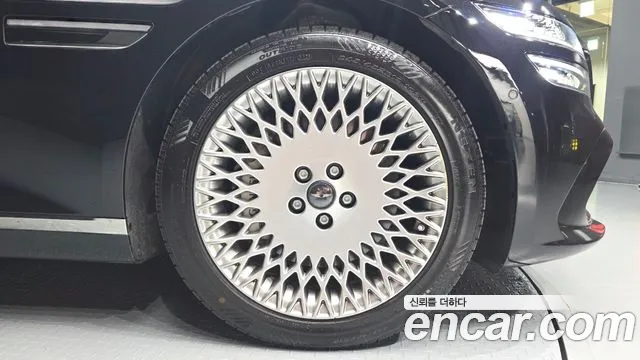 Genesis G80 Бензин 3.5 турбо AWD — Фото автомобиля 19