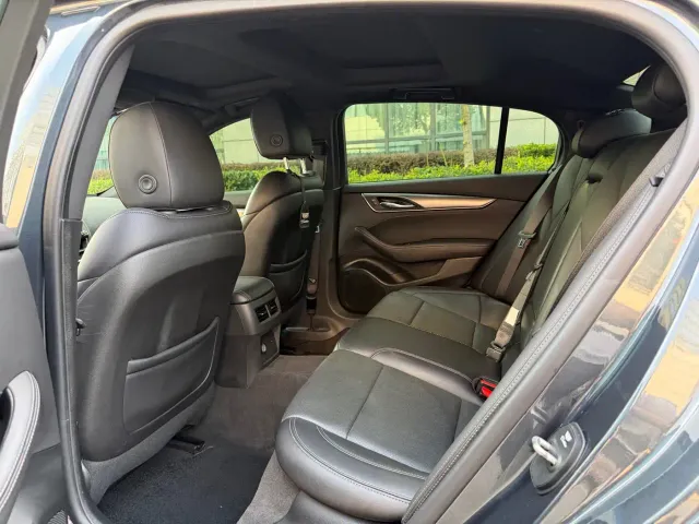 Cadillac CT5 — Фото автомобиля 9