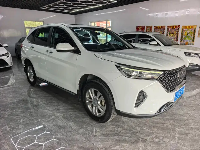 Haval M6 — Фото автомобиля 2