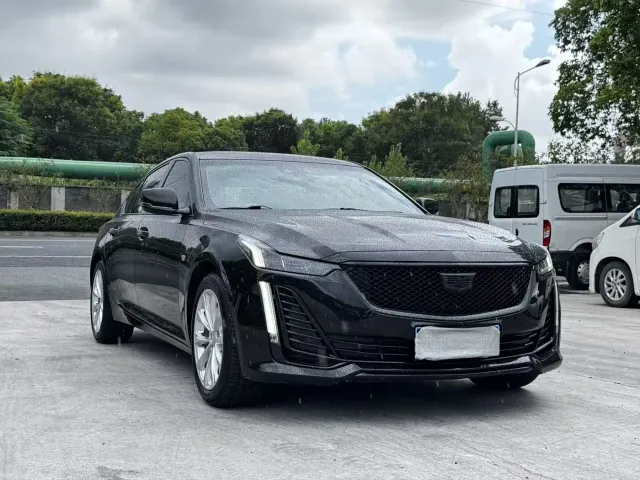 Фотография автомобиля — Cadillac CT5
