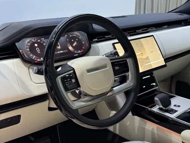 Land Rover Range Rover — Фото автомобиля 13