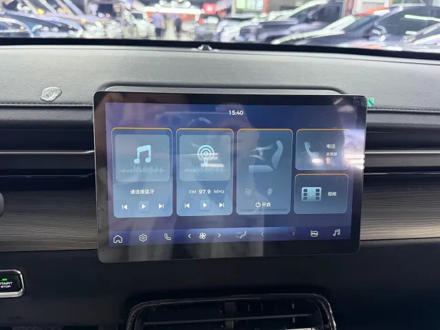 Wuling Starlight — Фото автомобиля 11
