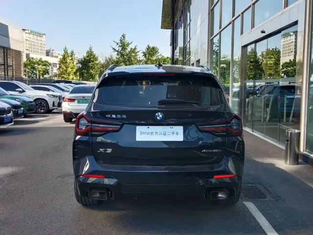 BMW X3 — Фото автомобиля 3