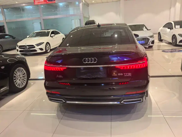Audi A6L — Фото автомобиля 9