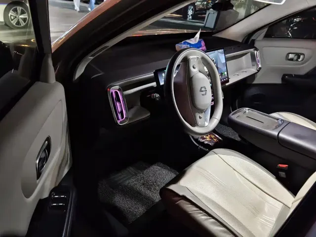 Leapmotor B10 — Фото автомобиля 4
