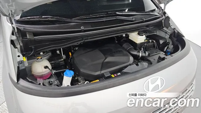 Hyundai Staria — Фото автомобиля 9