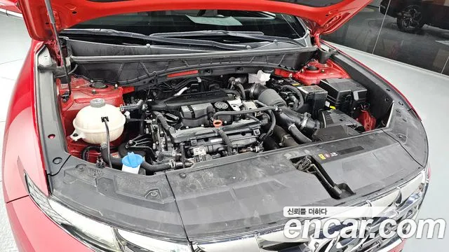 Hyundai Tucson Tucson (NX4) Бензин 1.6 турбо 2WD — Фото автомобиля 6