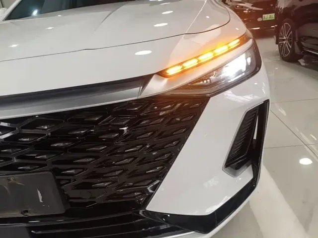 Chery Arrizo 8 — Фото автомобиля 23