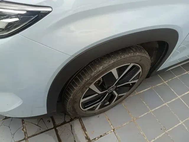 BYD Song L DM-i — Фото автомобиля 22