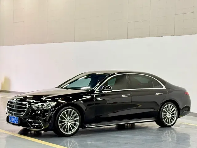 Mercedes-Benz S-Class — Фото автомобиля 3