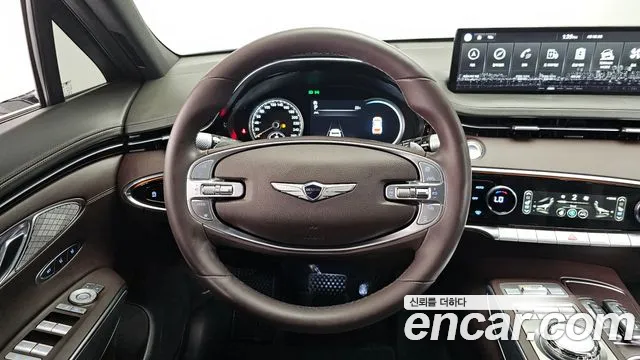 Genesis GV70 2.5T Бензин AWD — Фото автомобиля 11
