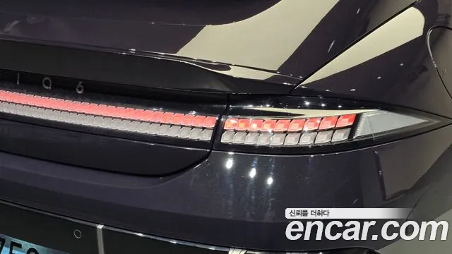 Hyundai Ioniq 6 — Фото автомобиля 8