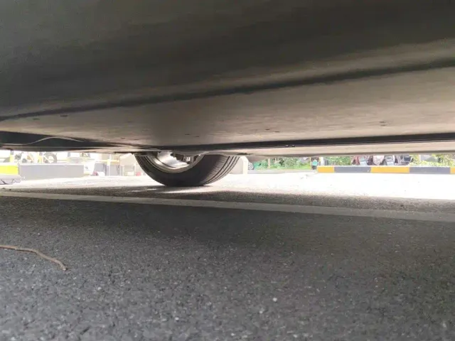 Tesla Model Y — Фото автомобиля 14