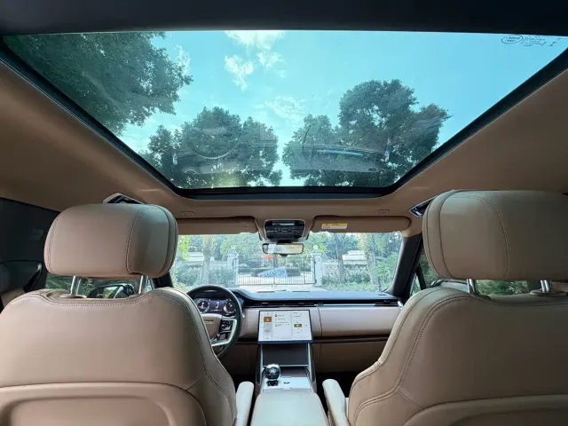 Land Rover Range Rover — Фото автомобиля 24