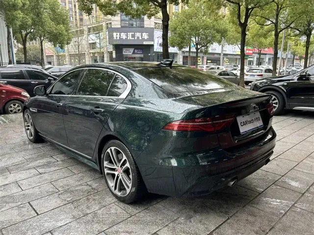 Jaguar XEL — Фото автомобиля 14