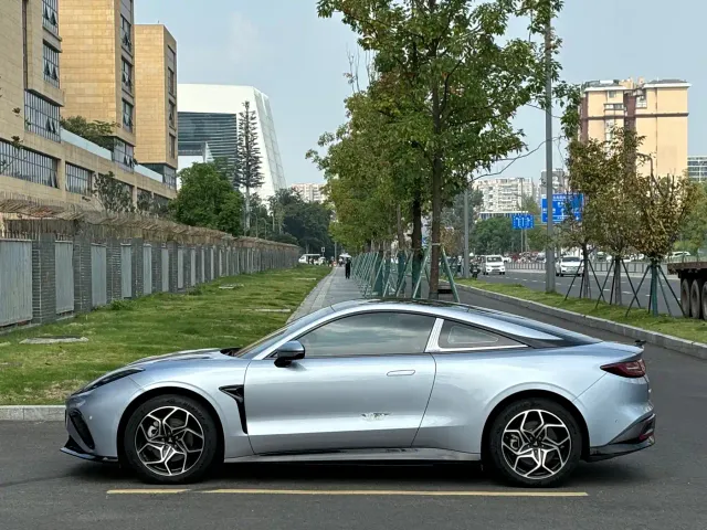 Hozon Neta GT — Фото автомобиля 14