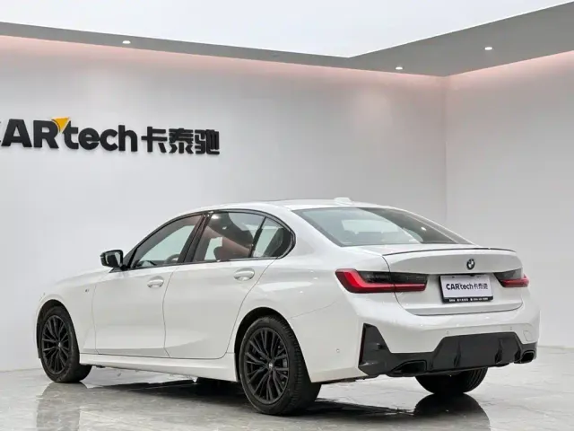BMW 3 Series — Фото автомобиля 3