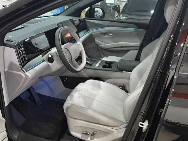 BYD Song Ultra — Фото автомобиля 3