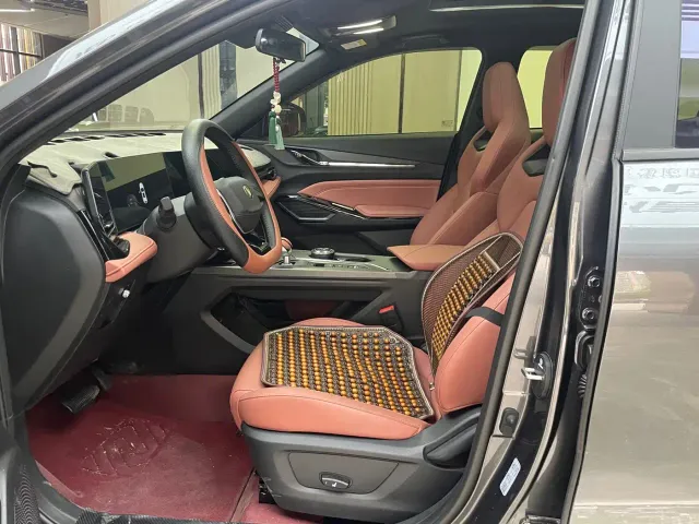 Changan X5 Plus — Фото автомобиля 8