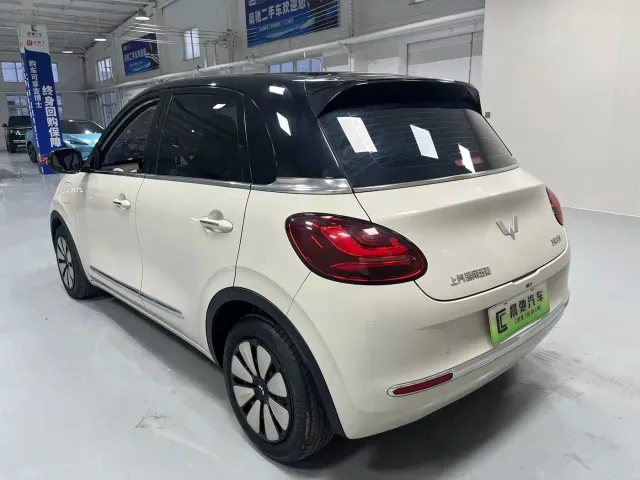 Wuling Bingo — Фото автомобиля 16
