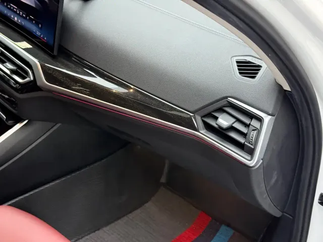 BMW 3 Series — Фото автомобиля 22