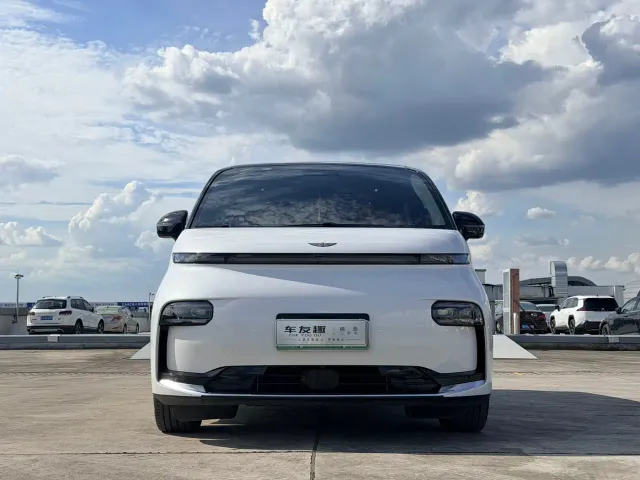 Geely Yizhen L380 — Фото автомобиля 2