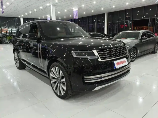 Land Rover Range Rover — Фото автомобиля 3