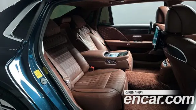 Genesis G90 — Фото автомобиля 12