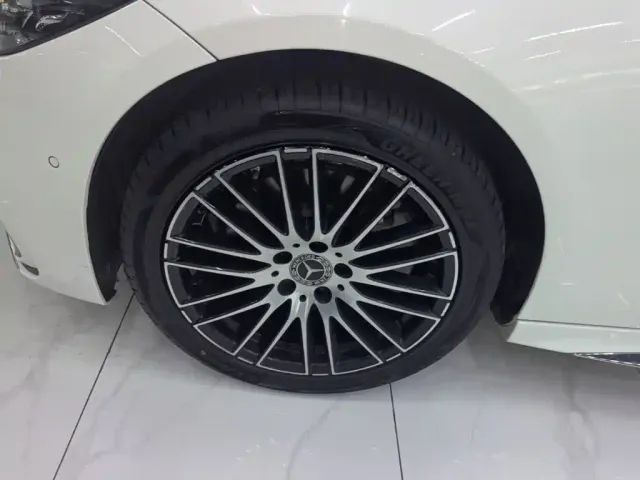 Mercedes-Benz C-Class — Фото автомобиля 22