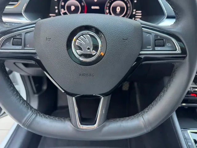 Skoda Superb — Фото автомобиля 23