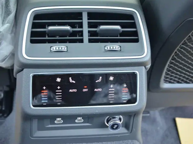 Audi A6L — Фото автомобиля 11