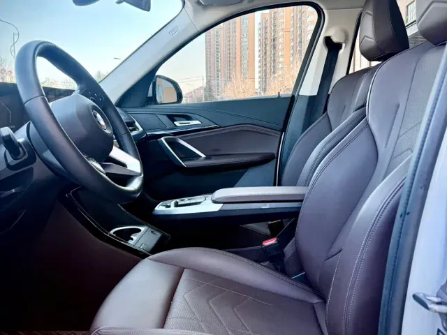 BMW X1 — Фото автомобиля 10