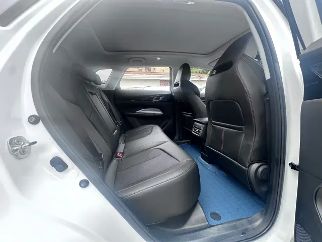 Changan Z6 — Фото автомобиля 14
