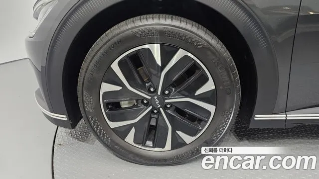 Kia EV6 — Фото автомобиля 5