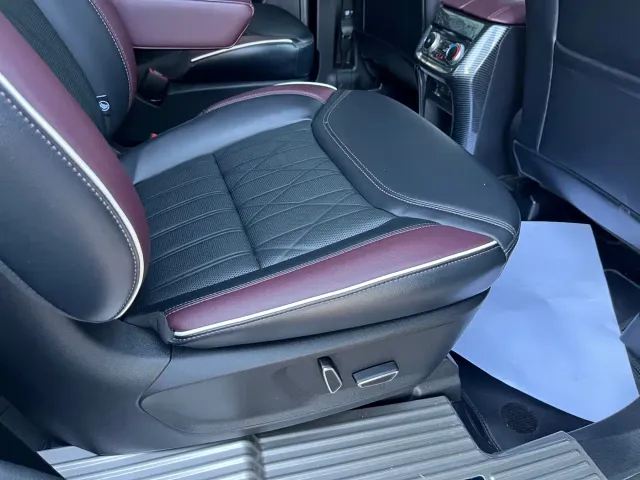Ford Explorer — Фото автомобиля 29