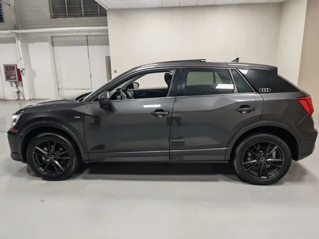 Audi Q2L — Фото автомобиля 16