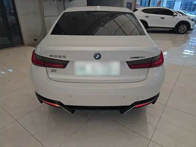 BMW i3 — Фото автомобиля 5