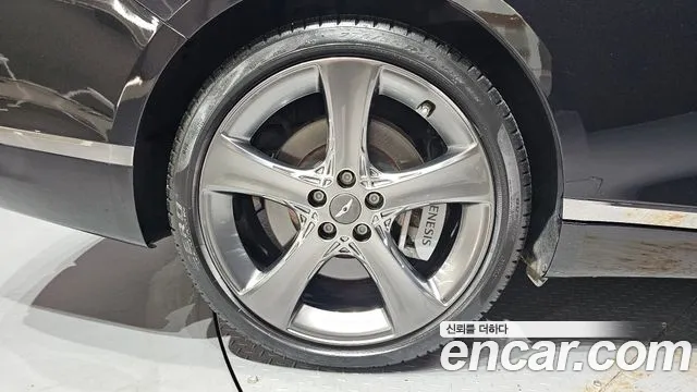 Genesis G80 RG3 — Фото автомобиля 5