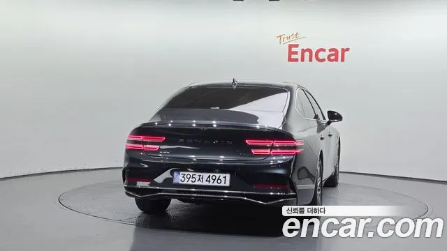 Genesis G80 Бензин 2.5 турбо AWD — Фото автомобиля 4