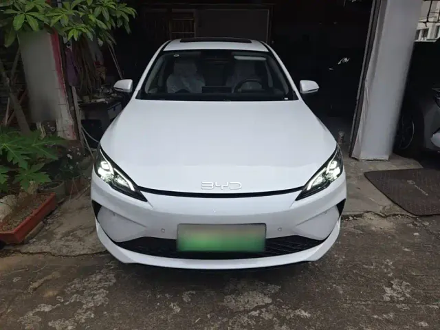 BYD Seal 05 DM-i — Фото автомобиля 2